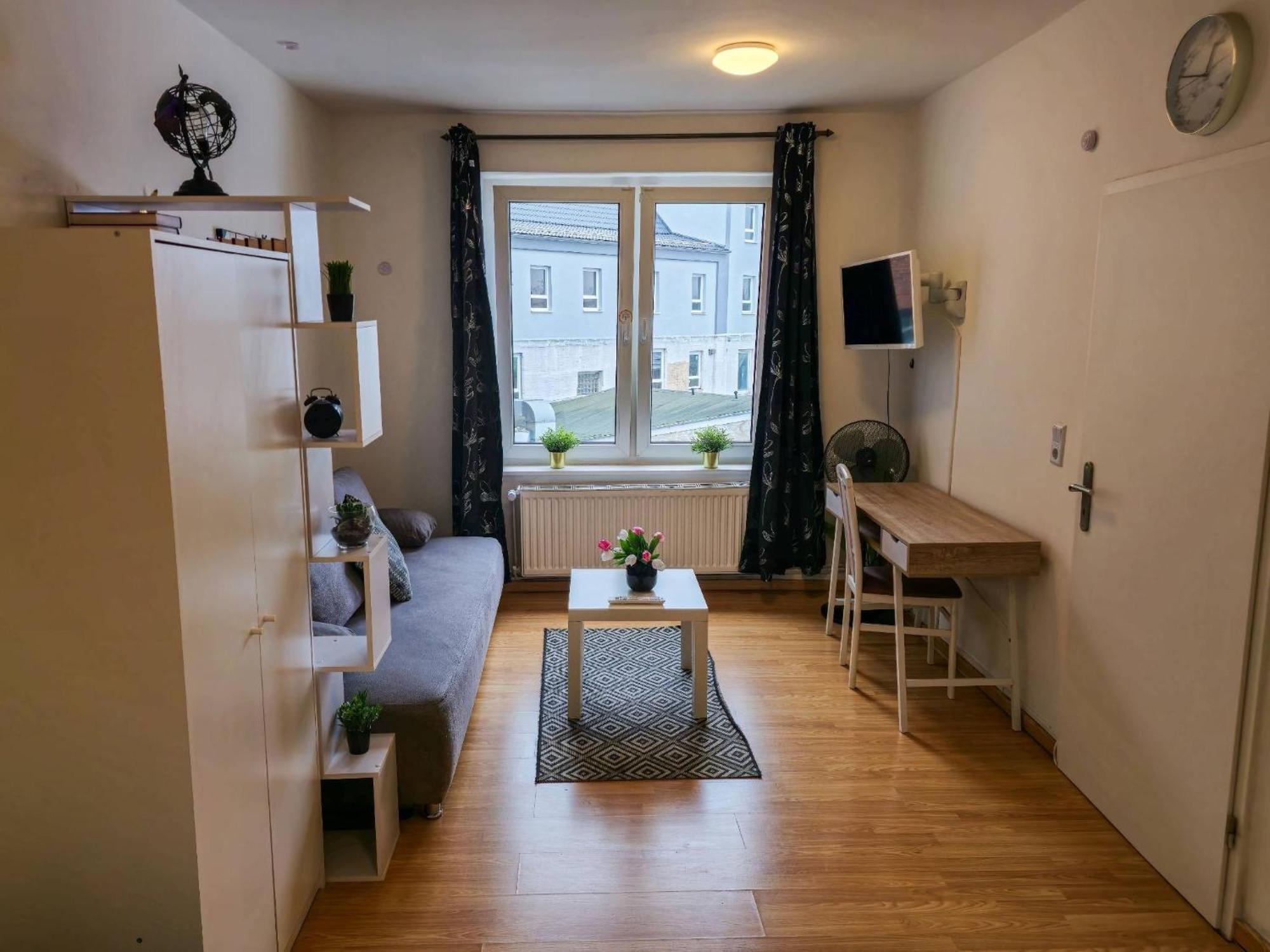 Apartment Praktische Direkt Am Hauptbahnhof Neumuenster